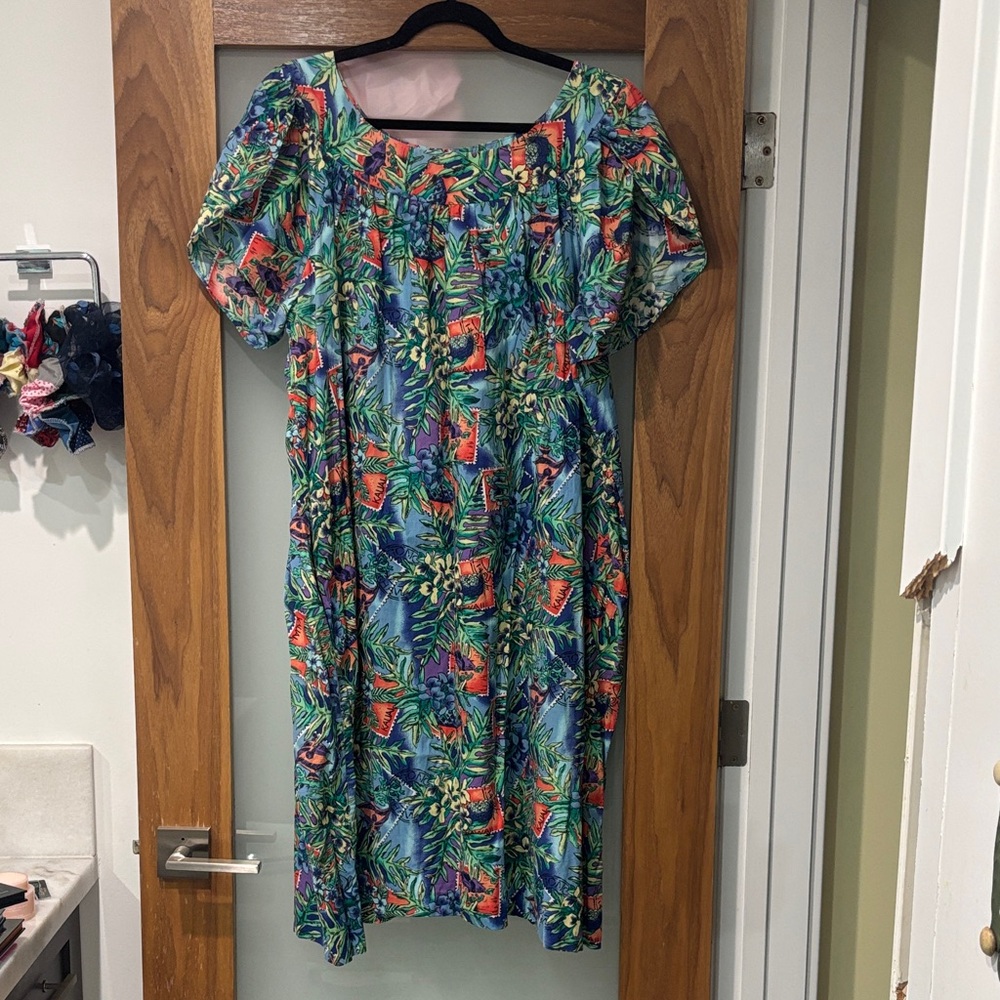 Vintage Hilo Hattie Hawaiian Floral Blue Midi Dress